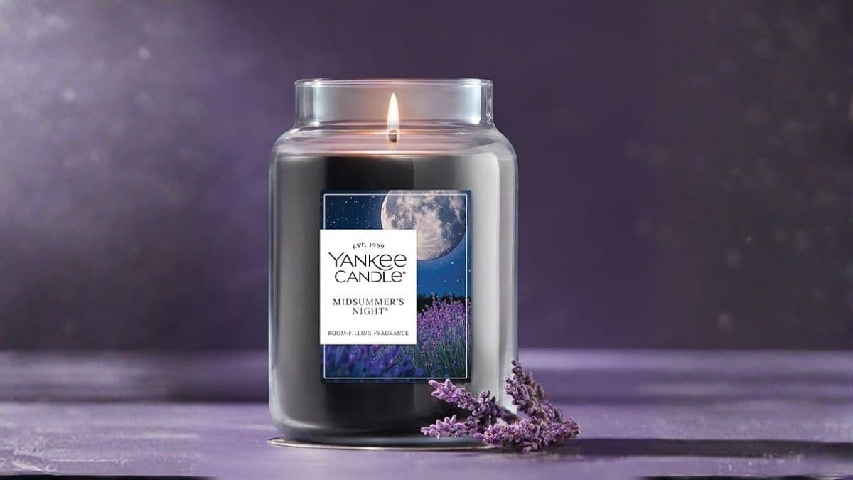 Yankee Candle MidSummer’s Night Tested: Performance, Scent, and Value