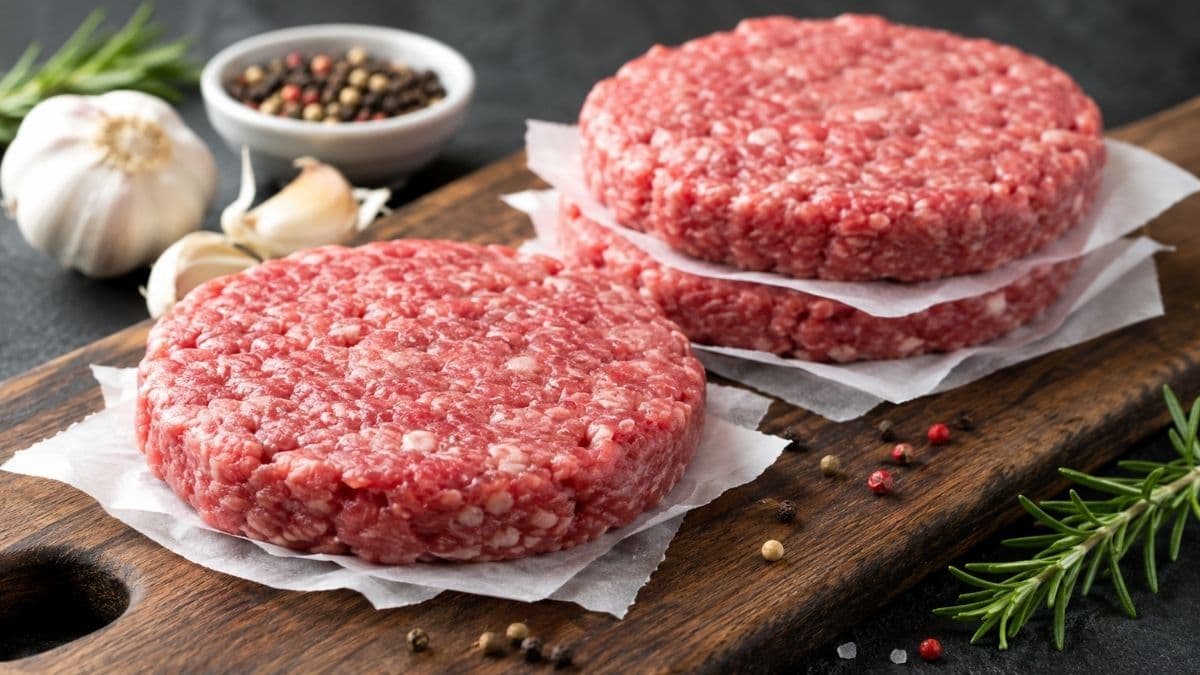 Whole Foods Market 85/15 Grass-Fed Ground Beef Patties for Flavorful Everyday Meals