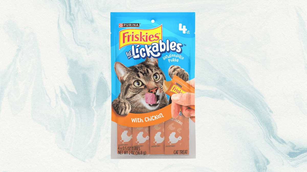 Purina Friskies Lil' Lickables with Chicken: A Comprehensive Cat Treat Review